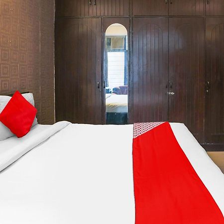 Hotel O Royal Galaxy Ню Делхи Екстериор снимка